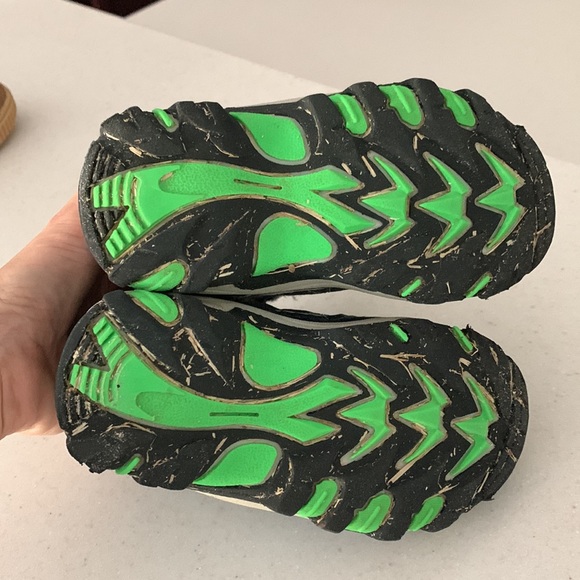 Toddler hiking shoes - Picture 5 of 7